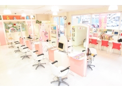 美容室ママファミリー 博多駅南店のスタイリスト 正社員 の求人情報 はたらくぞドットコム 美容室ママファミリー 博多駅南店のスタイリスト 正社員 の求人情報 はたらくぞドットコム