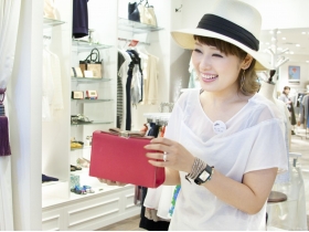 Myrrh ミルラ アミュプラザ鹿児島店のファッションスタイリスト 店長 副店長候補 正社員 の求人情報 はたらくぞドットコム Myrrh ミルラ アミュプラザ鹿児島店のファッションスタイリスト 店長 副店長候補 正社員 の求人情報 はたらくぞドットコム