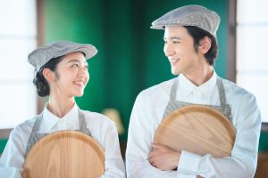 飲食・サービス業に向いている人の特徴は？自分に合う仕事の見つけ方