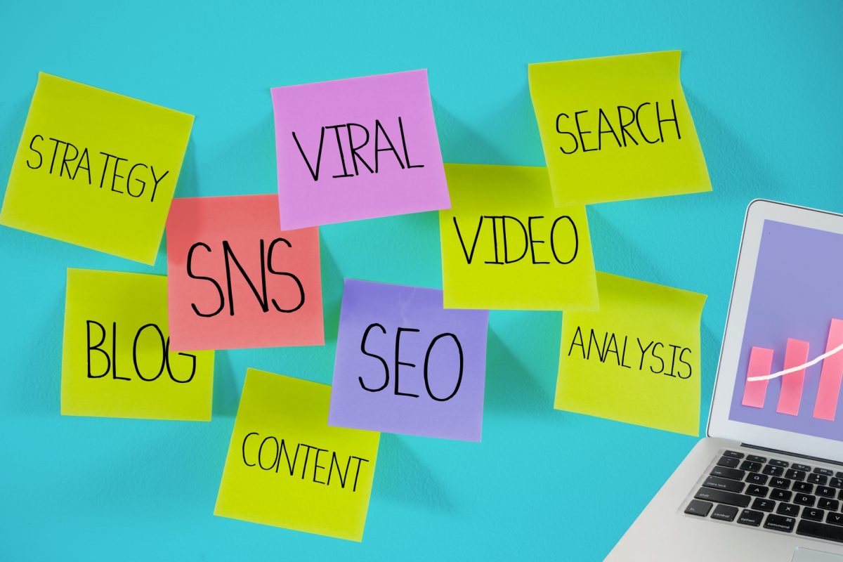 SNS運用・Web広告運用の仕事内容とは？マーケティングの将来性 – はたらくひとのコンテンツ